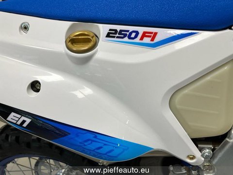 Moto Tm Racing Gamma Enduro Moto Tm 4T 250 Fi En Es Kyb Rp Tm Nuove Pronta Consegna A L'aquila
