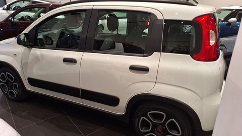 Auto Fiat Panda 1.0 Firefly S&S Hybrid City Life Usate A Napoli