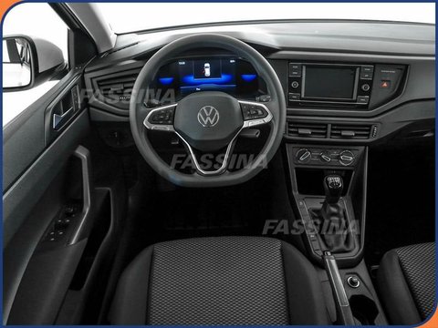 Auto Volkswagen Taigo 1.0 Tsi Life 95Cv Km0 A Milano