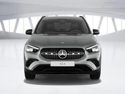 Auto Nuove Pronta Consegna A Ravenna | Mercedes-Benz Gla Gla 200 D Progressive Extra Night-Pack