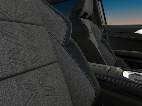 Auto Nuove Pronta Consegna A Ravenna | Renault Austral Austral 1.2 Full Hybrid E-Tech Series Tech...