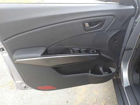 Auto Nuove Pronta Consegna A Ravenna | Kgm Tivoli Tivoli 1.5 Gdi Style 2Wd Turbo Gpl 163 Cv