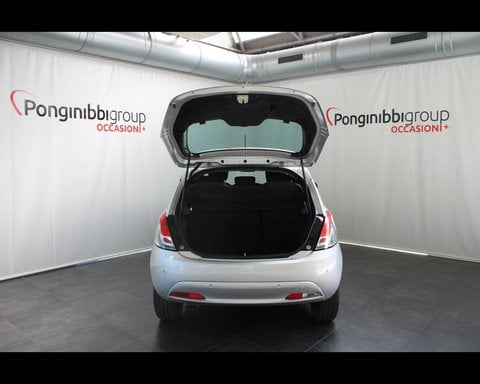Auto Usate A Piacenza | Lancia Ypsilon Iii 2015 1.0 Firefly Hybrid Gold S&S 70Cv