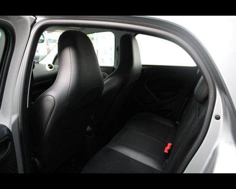 Auto Usate A Piacenza | Smart Forfour Ii 1.0 Nightsilver 71Cv Twinamic