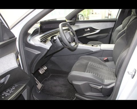 Auto Km0 A Piacenza | Peugeot 5008 Nuovo 1.2 Hybrid Gt 136Cv E-Dcs6