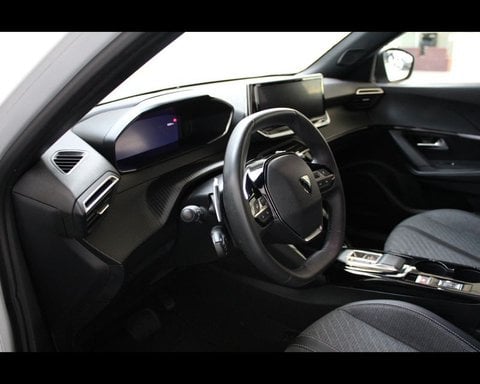 Auto Usate A Piacenza | Peugeot 2008 Ii 2023 1.2 Hybrid Allure 145Cv E-Dcs6