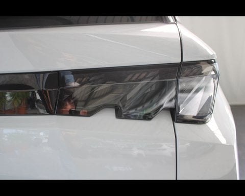 Auto Km0 A Piacenza | Peugeot 5008 Nuovo 1.2 Hybrid Gt 136Cv E-Dcs6