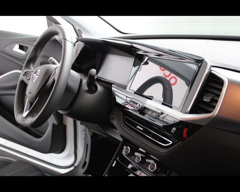 Auto Km0 A Piacenza | Opel Grandland 1.2 Business Elegance S&S 130Cv
