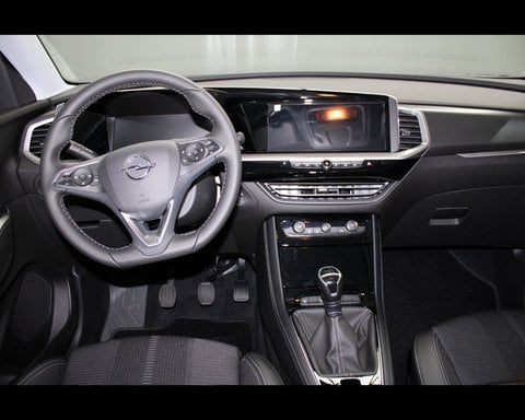 Auto Km0 A Piacenza | Opel Grandland 1.2 Business Elegance S&S 130Cv