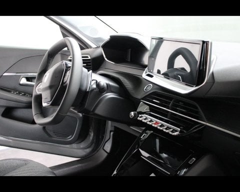 Auto Km0 A Piacenza | Peugeot 208 5P - Allure Hybrid 110Cv E-Dcs6