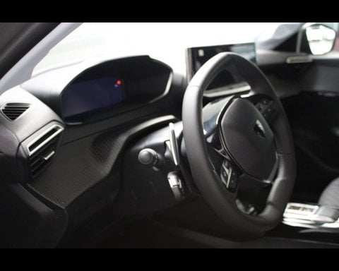 Auto Km0 A Piacenza | Peugeot 208 5P - Allure Hybrid 110Cv E-Dcs6
