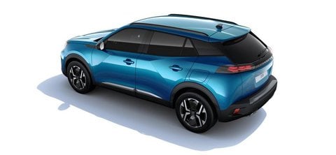 Auto Km0 A Piacenza | Peugeot 2008 1.2 Hybrid Allure 136Cv E-Dcs6
