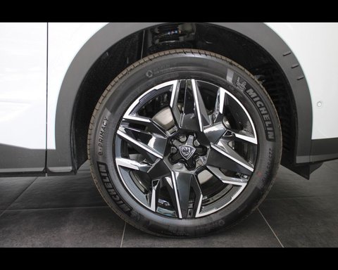 Auto Km0 A Piacenza | Peugeot 5008 Nuovo 1.2 Hybrid Gt 136Cv E-Dcs6