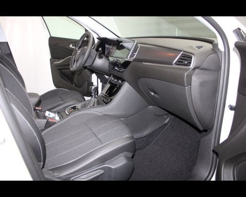 Auto Km0 A Piacenza | Opel Grandland 1.2 Business Elegance S&S 130Cv