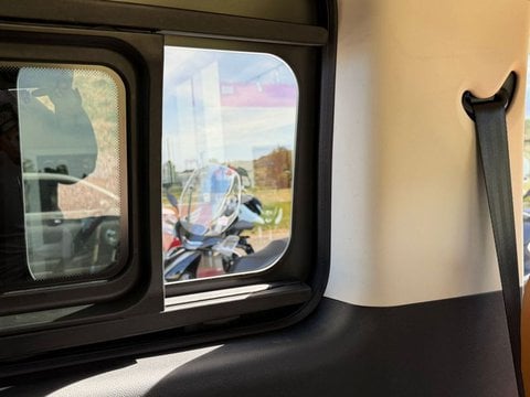 Auto Nuove Pronta Consegna A Teramo | Emc Emc7 Emc Nove Automatico 9 Posti