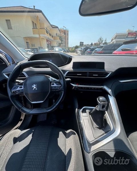 Auto Usate A Teramo | Peugeot 5008 5008 1.2 Puretech T Access S&S 130Cv 7P.ti