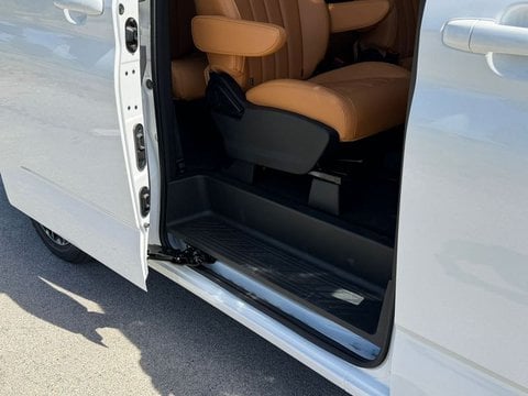 Auto Nuove Pronta Consegna A Teramo | Emc Emc7 Emc Nove Automatico 9 Posti
