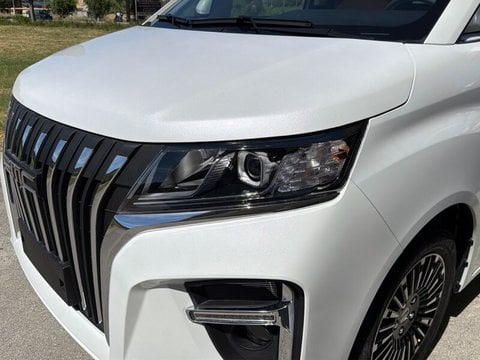 Auto Nuove Pronta Consegna A Teramo | Emc Emc7 Emc Nove Automatico 9 Posti