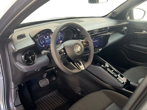 Auto Usate A Roma | Alfa Romeo Junior 1.2 Ibrida 145Cv Edct6