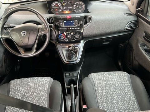 Auto Usate A Roma | Lancia Ypsilon Iii 2015 1.2 Elefantino Blu Ecochic Gpl 69Cv My19