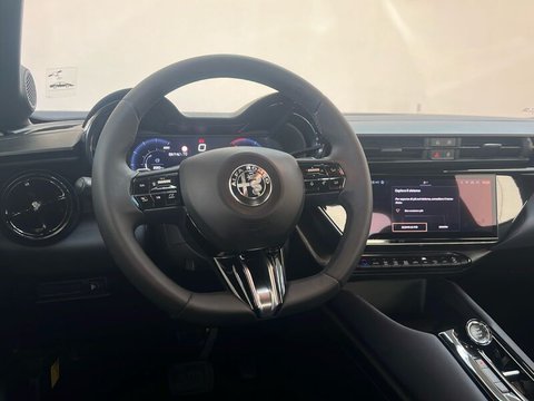 Auto Usate A Roma | Alfa Romeo Junior 1.2 Ibrida 145Cv Edct6