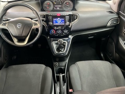 Auto Usate A Roma | Lancia Ypsilon Iii 2015 1.2 Platinum Ecochic Gpl 69Cv My19