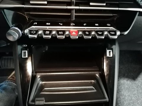 Auto Peugeot 208 E- Allure Pack - Motore Elettrico 136Cv (100Kw) Nuove Pronta Consegna A Genova