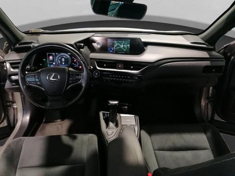 Auto Lexus Ux 2019 250H 2.0 Business 2Wd Cvt Usate A Genova