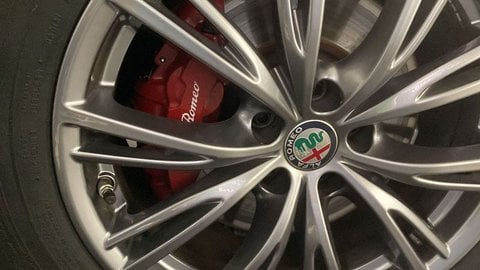 Auto Alfa Romeo Stelvio 2.2 Turbodiesel 160 Cv At8 Rwd Business Usate A Bergamo