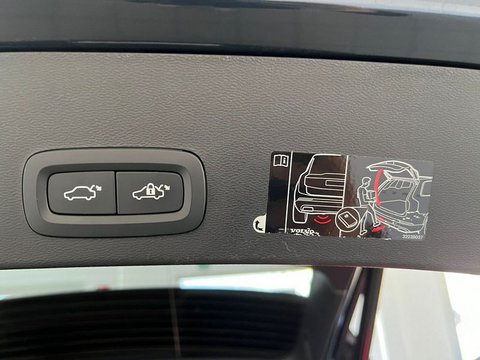 Auto Volvo Xc40 D3 150 Cv Automatica Navi Led Inscription Usate A Bari
