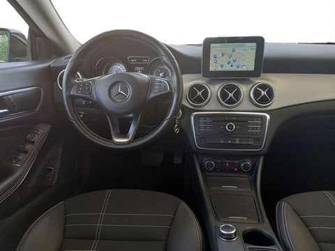 Auto Mercedes-Benz Cla 180 D 109 Cv Automatica Navi Xeno Sport Usate A Bari