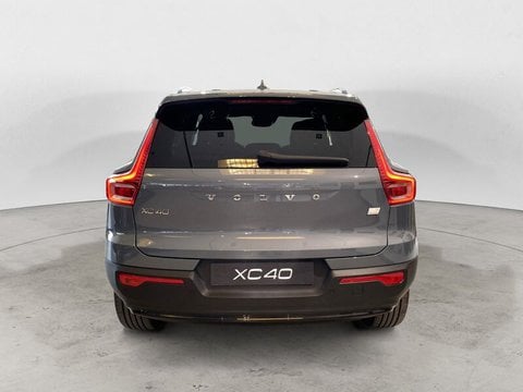 Auto Volvo Xc40 T4 Recharge Plug-In Hybrid 129+82 Cv Automatico Plus Dark Km0 A Bari