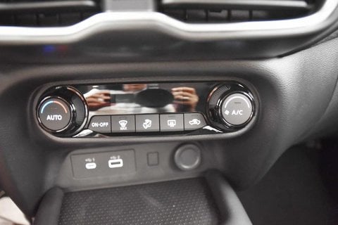 Auto Km0 A Brescia | Nissan Juke 1.0 Dig-T Acenta 114Cv