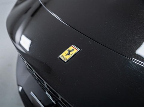 Auto Usate A Brescia | Ferrari Roma Spider Spider Iva Esposta-Nero Stellato-Carbonio