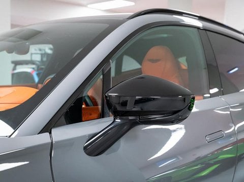 Auto Usate A Brescia | Aston Martin Dbx - Iva Esposta