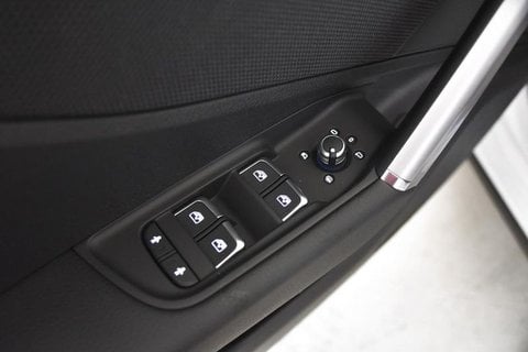 Auto Usate A Brescia | Audi Q2 35 1.5 Tfsi S Line Edition S-Tronic Km0 - Tetto - Cerchi 17 - Led