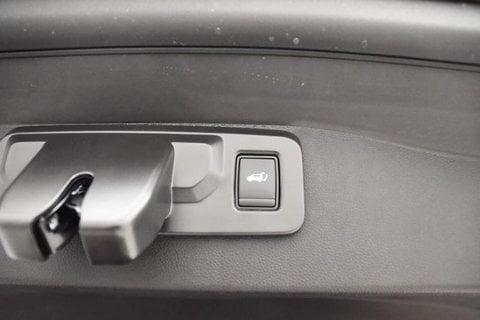 Auto Km0 A Brescia | Renault Austral 1.3 Mild Hybrid Techno Esprit Alpine 160Cv Auto