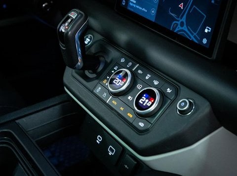 Auto Usate A Brescia | Land Rover Defender 90 3.0D I6 250 Cv Awd Auto X-Dynamic Hse