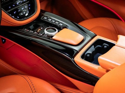 Auto Usate A Brescia | Aston Martin Dbx - Iva Esposta
