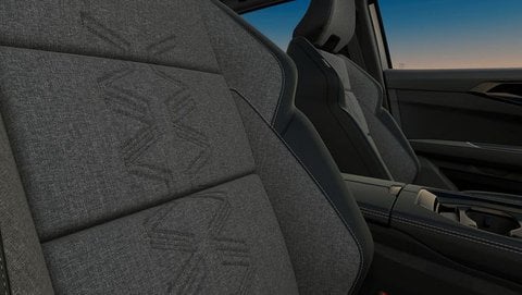 Auto Nuove Pronta Consegna A Brescia | Renault Austral 1.2 Full Hybrid E-Tech Series Evolution 20...