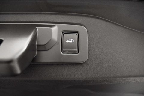 Auto Km0 A Brescia | Renault Espace 1.2 E-Tech Full Hybrid Techno 200Cv Auto