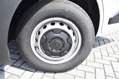 Auto Nuove Pronta Consegna A Brescia | Nissan Interstar Iii Fwd 35 2.0 Dci 150Cv L3 N Connecta - ...