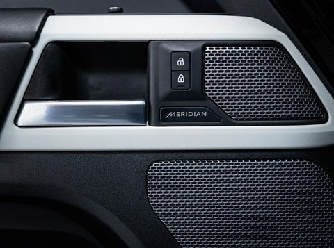 Auto Usate A Brescia | Land Rover Defender 90 3.0D I6 250 Cv Awd Auto X-Dynamic Hse