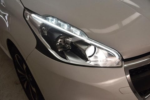 Auto Usate A Brescia | Peugeot 208 1.2 Puretech Signature S&S 82Cv 5P