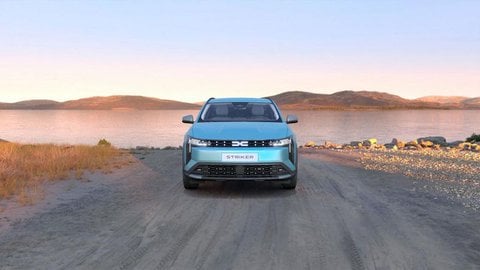 Auto Nuove Pronta Consegna A Brescia | Dacia Striker 1.8 Hybrid Journey 155Cv Auto