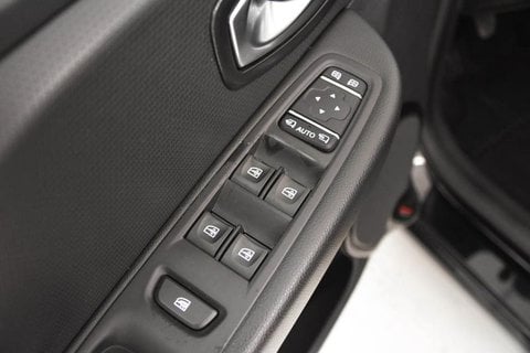 Auto Usate A Bergamo | Renault Clio 0.9 Tce Moschino Zen 75Cv