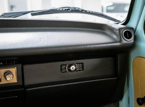 Auto Usate A Brescia | Volkswagen Maggiolino 1983 1.2 -Vetro Curvo-Targhe Originali-Restaurata