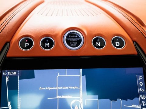 Auto Usate A Brescia | Aston Martin Dbx - Iva Esposta