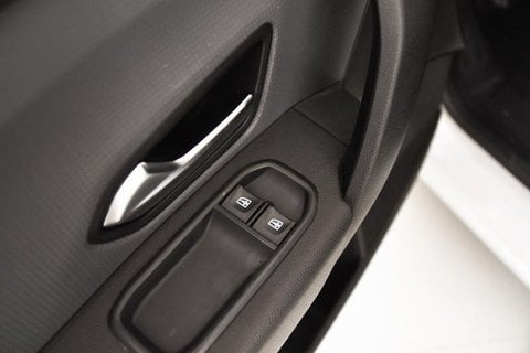 Auto Usate A Brescia | Renault Express Ii Van 1.5 Blue Dci 95Cv Fap - Autocarro - Iva Esclusa