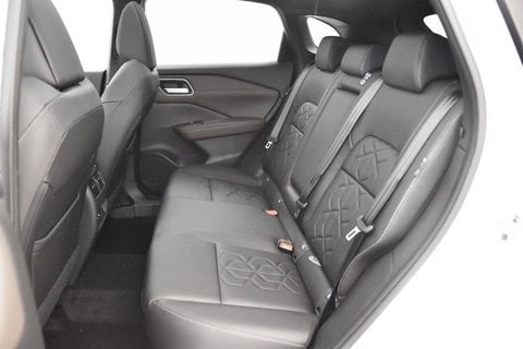 Auto Km0 A Bergamo | Nissan Qashqai 1.3 Mhev Tekna 2Wd 140Cv